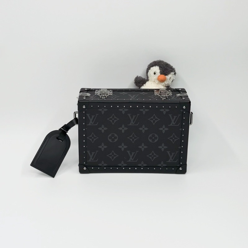 Louis Vuitton Monogram Eclipse Clutch Box 手拿/肩/斜背包-0