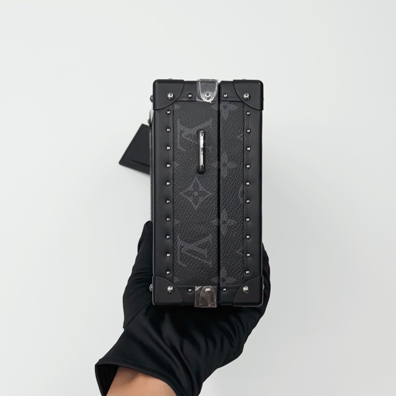 Louis Vuitton Monogram Eclipse Clutch Box 手拿/肩/斜背包-3