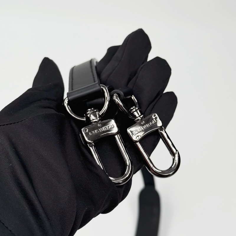 Louis Vuitton Monogram Eclipse Clutch Box 手拿/肩/斜背包-10