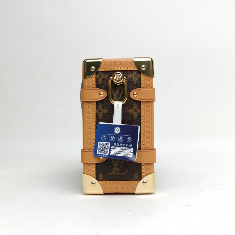 LOUIS VUITTON SideTrunk軟盒子包大號老花PVC晶片肩背包-1