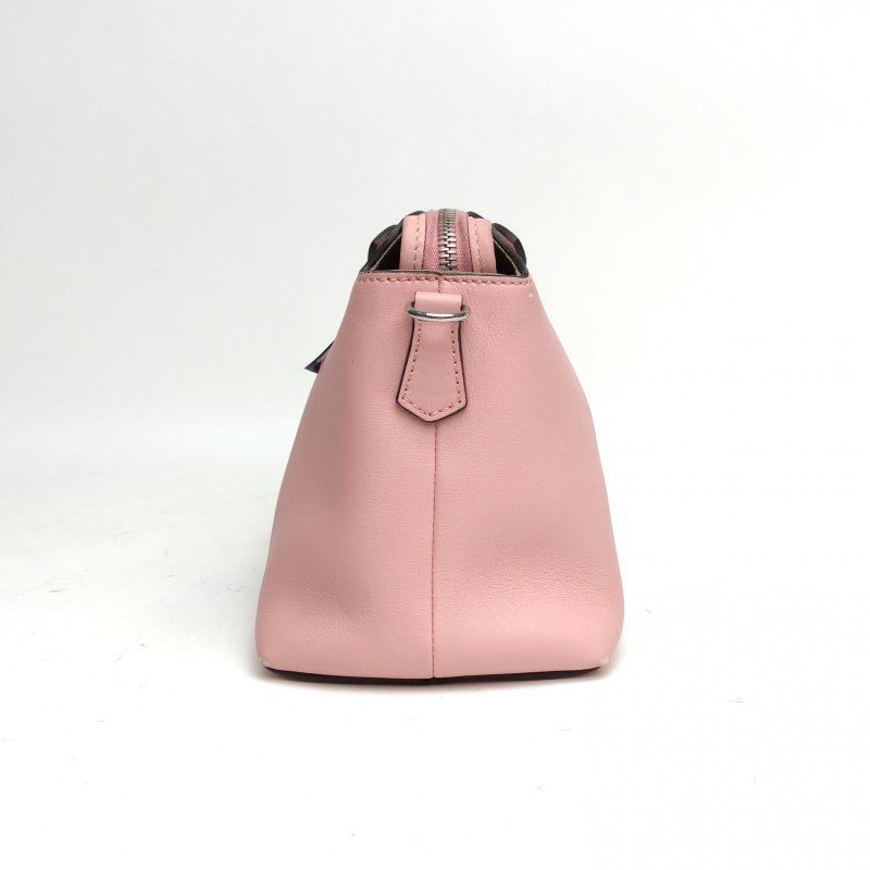 FENDI BYTHEWAY中號粉色牛皮肩背包-1