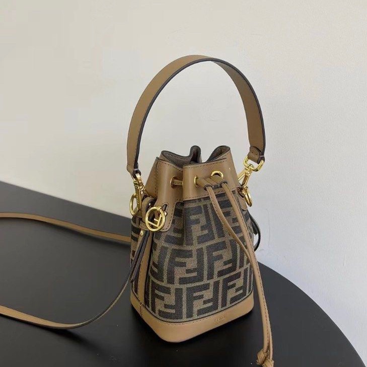 Fendi bucket ( Brown )-1