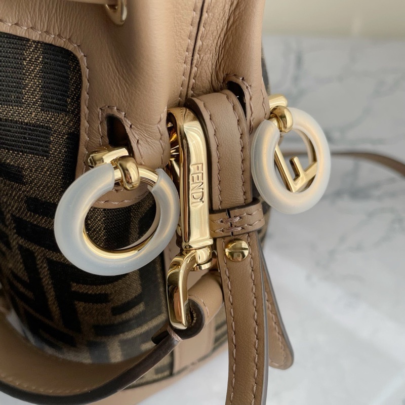 Fendi bucket ( Brown )-5