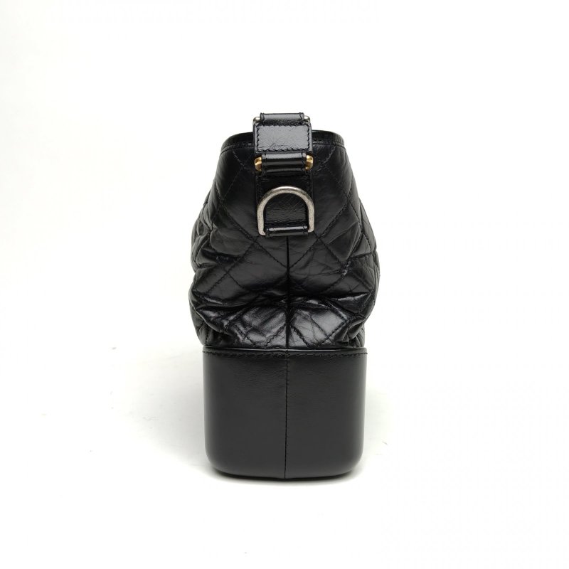 CHANEL GABRIELLE流浪中號黑色牛皮27開金銀扣肩背包-3