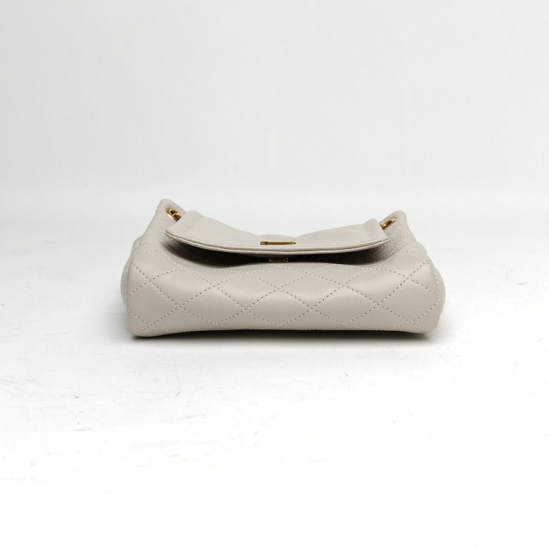 SAINT LAURENT NolitaMini18白色羊皮金扣肩背包-4