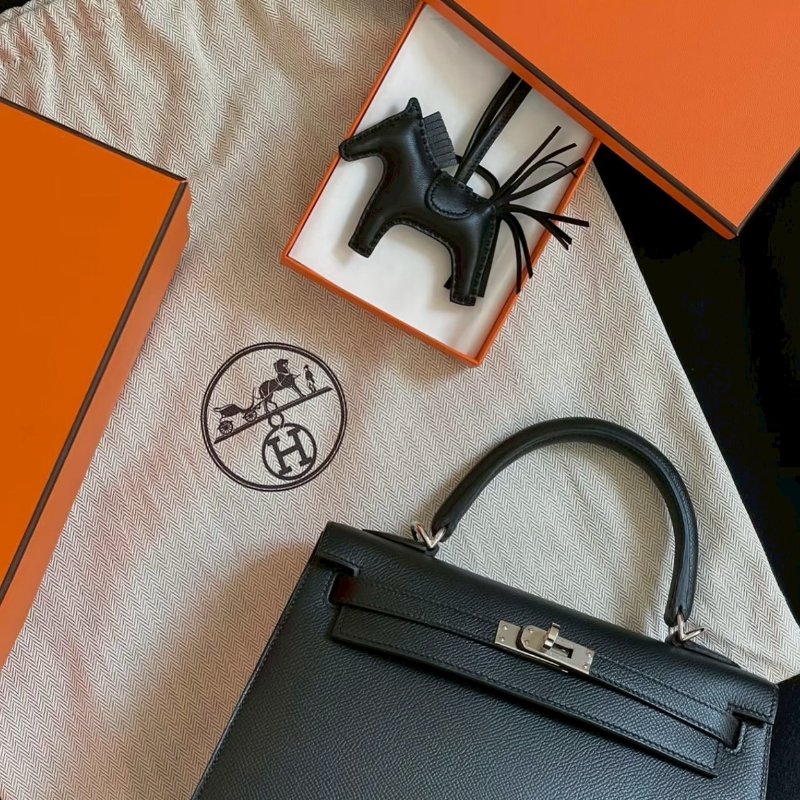 Hermes 黑色小馬2023離櫃-2