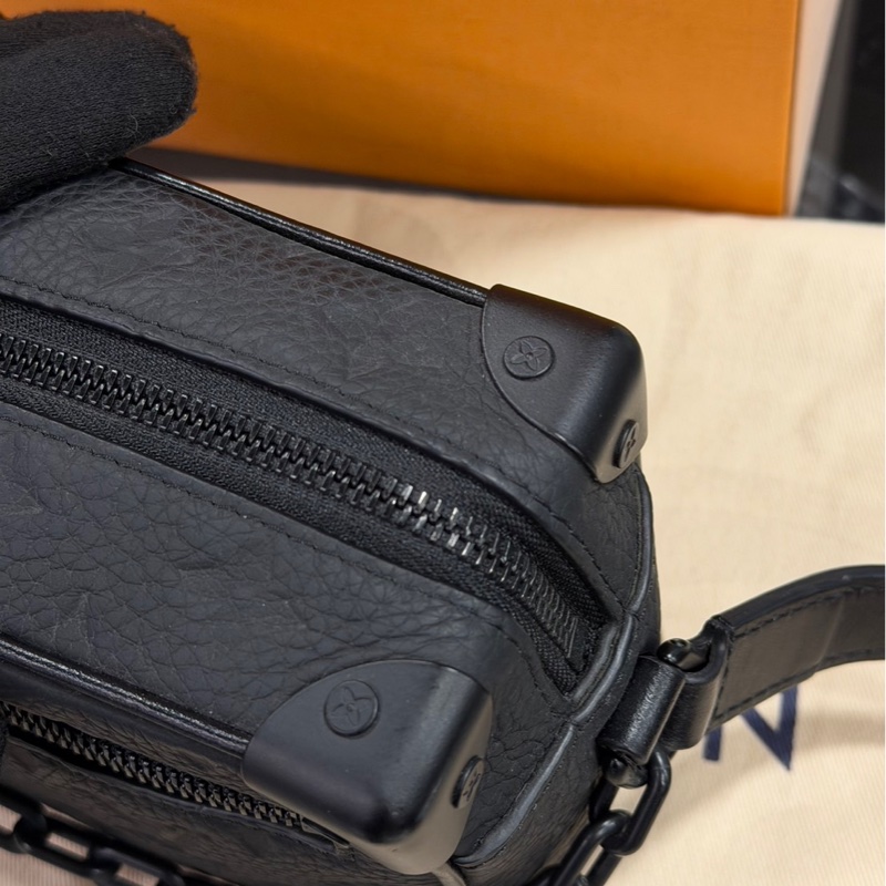 近新品🌟Louis Vuitton LV Mini Soft Trunk 黑色壓紋皮革｜Classic Trend CT精品｜台北東區實體-4