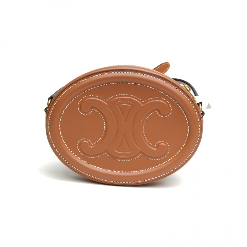 CELINE 凱旋門浮雕月餅包小號焦糖色牛皮金扣肩背包-2
