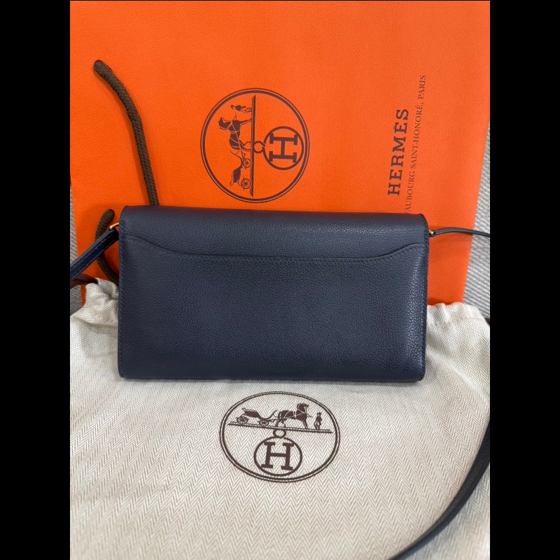 Hermes constance to go 夜晚藍金扣-7