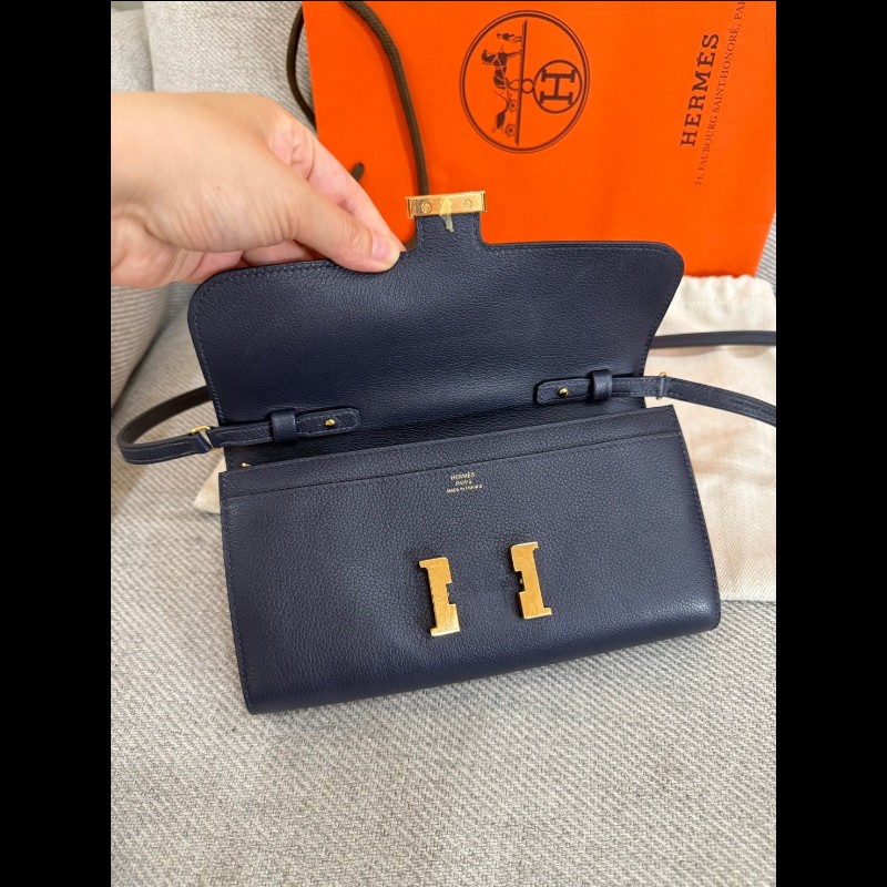 Hermes constance to go 夜晚藍金扣-16