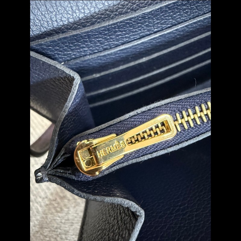 Hermes constance to go 夜晚藍金扣-21