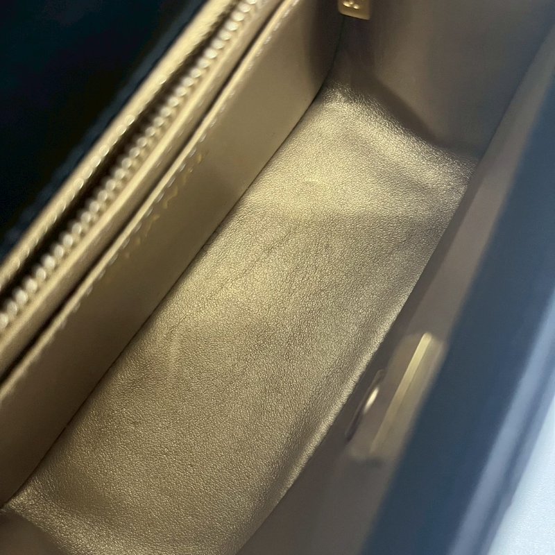 Chanel 金球方胖 硬底金片款-7