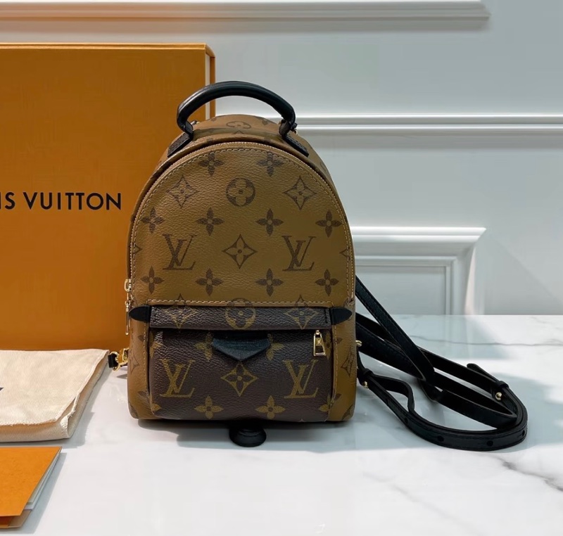 「JL精品代購」98新 LV 老花 拼接 小書包 ic芯片款-0