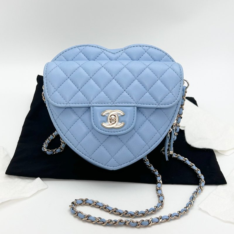 CHANEL 藍色金扣大號 肩背斜背包愛心包18*16*6 99新配件塵袋-1