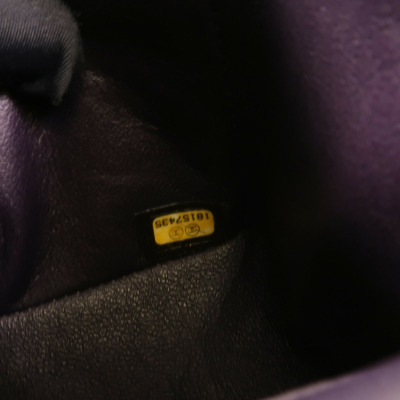 CHANEL 牛皮皮革2.55 Mini鏈帶肩背袋-8