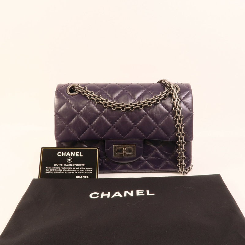 CHANEL 牛皮皮革2.55 Mini鏈帶肩背袋-10