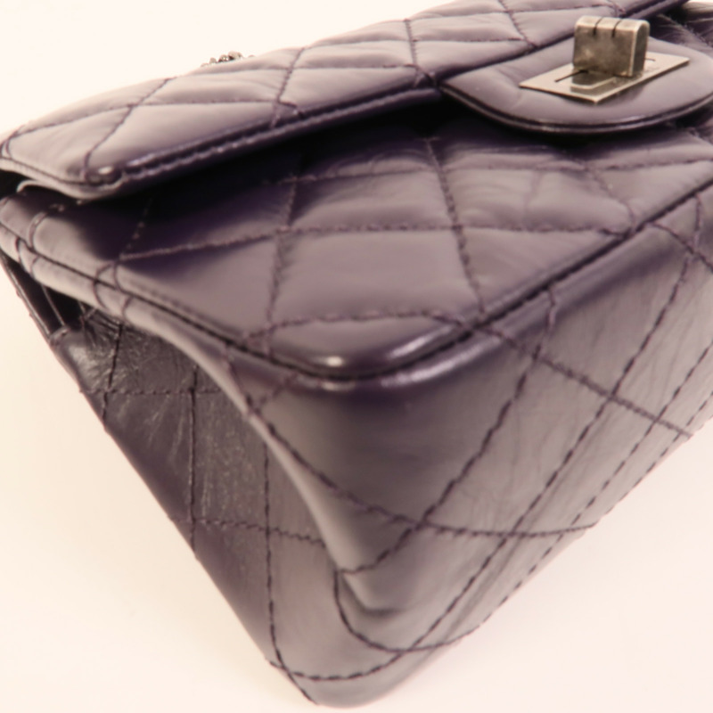 CHANEL 牛皮皮革2.55 Mini鏈帶肩背袋-11