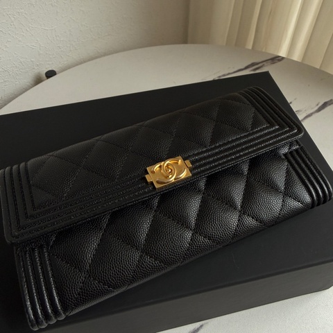 Chanel boy長夾 超級甜