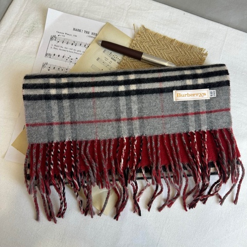 【赫蒂國際精品】Burberry 巴寶莉 羊毛格紋圍巾 vintage