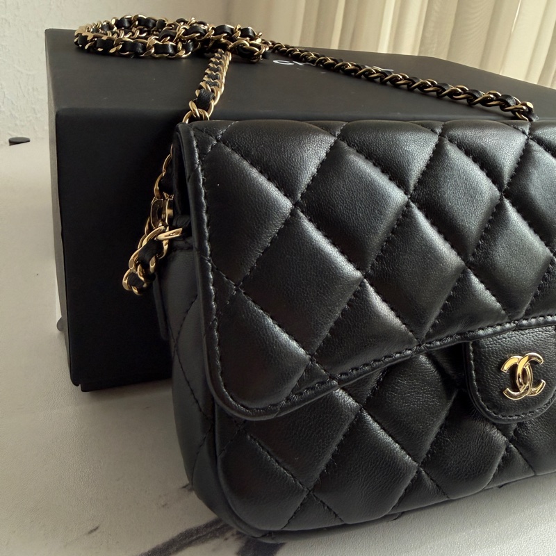 Chanel 雙層斜背包🖤-1