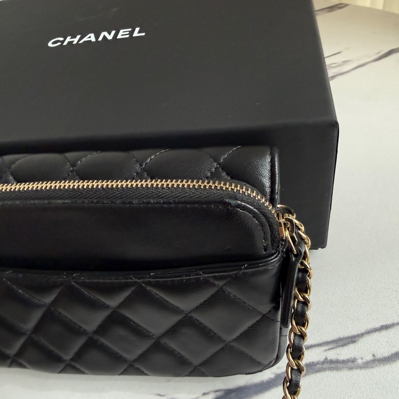 Chanel 雙層斜背包🖤-5