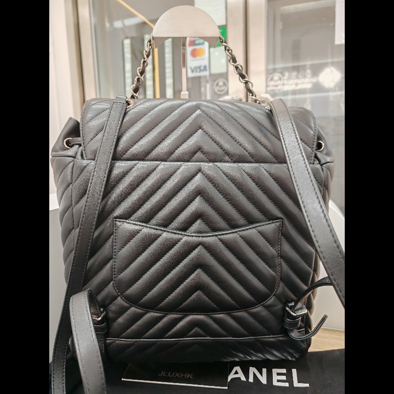 Chanel backpack 黑銀牛皮雙肩包-2