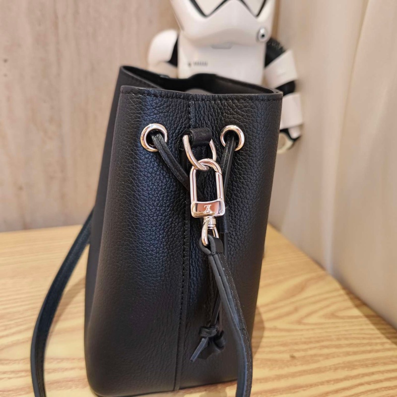 路易威登/Louis Vuitton 黑色牛皮水桶包 芯片款 🈚附件-2