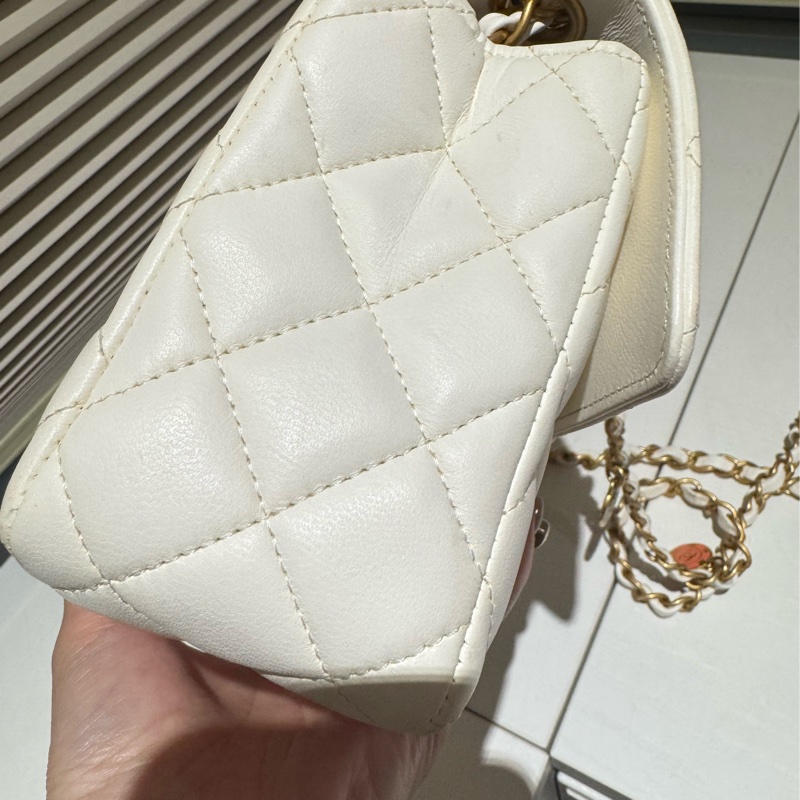 Chanel 籌碼口蓋包 白色-4