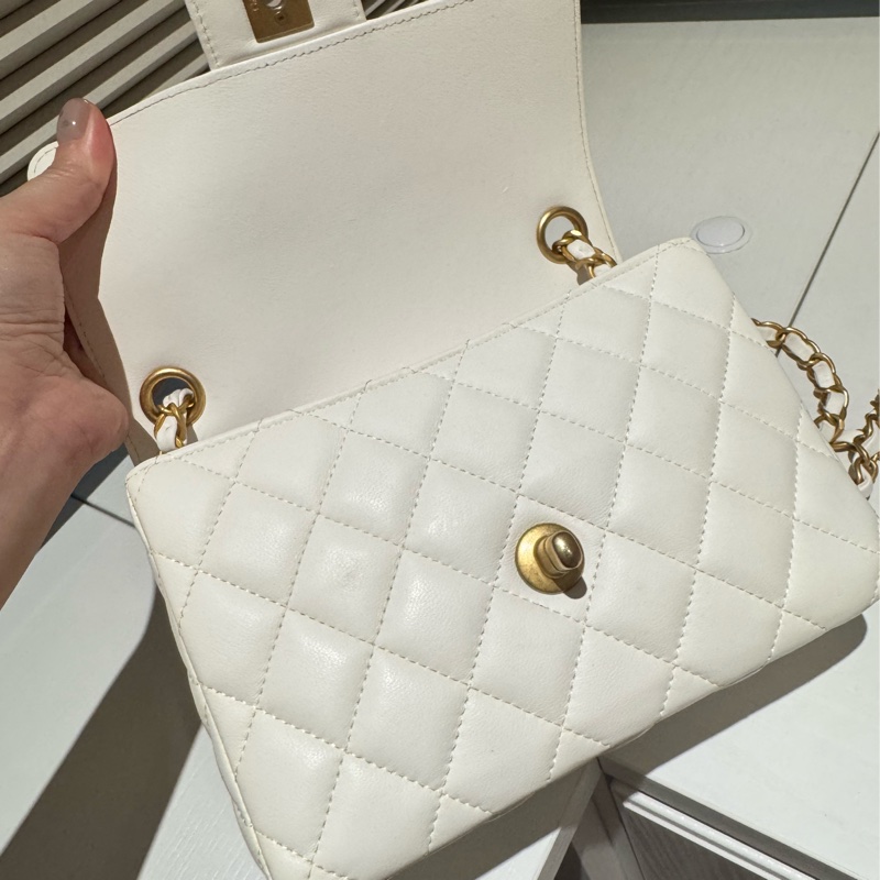 Chanel 籌碼口蓋包 白色-5