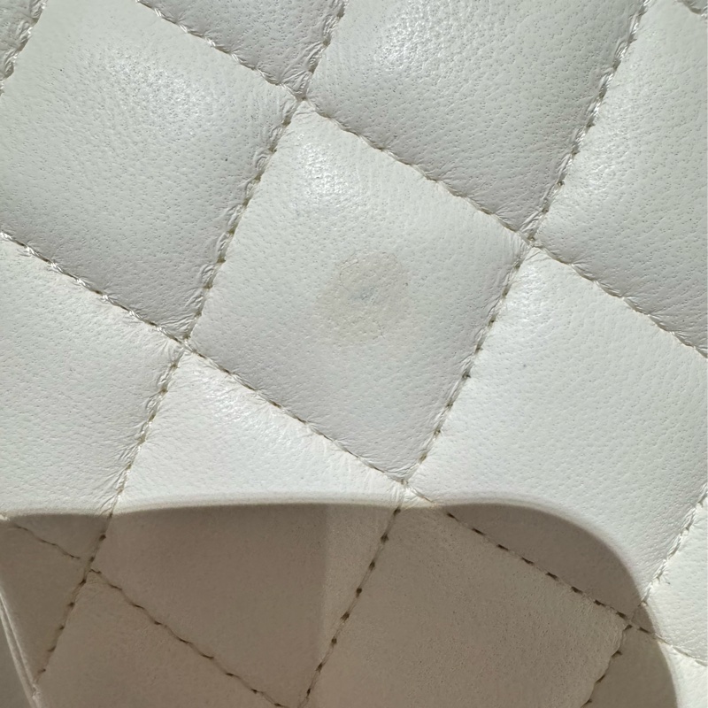 Chanel 籌碼口蓋包 白色-6