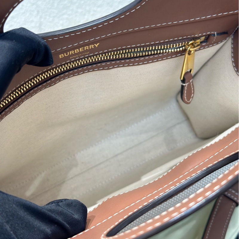 99新Burberry博柏利 自然色拼麥芽棕色 尺寸：23×6×26.5cm-6