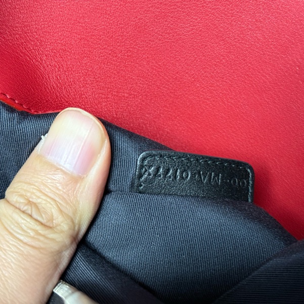 Dior 黑色玫瑰印花手拿包-13