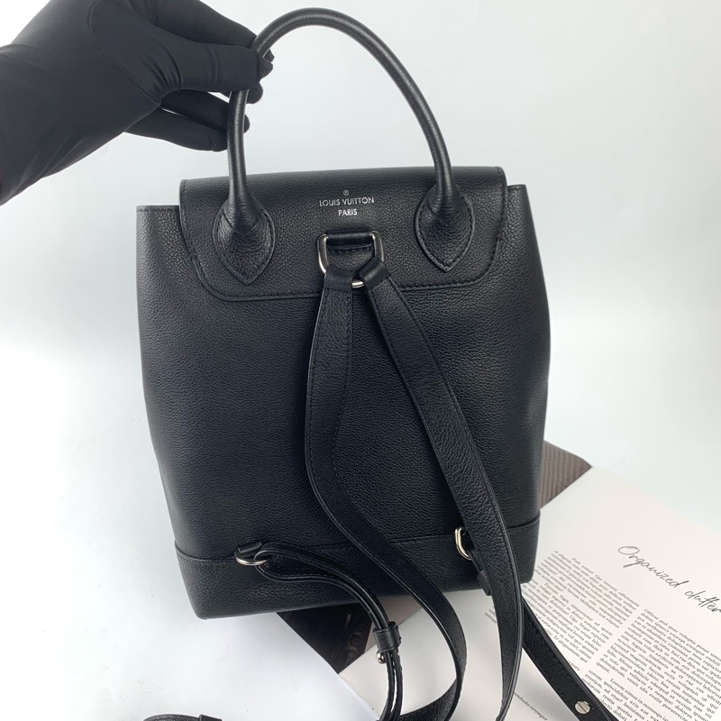 LV黑銀後背包🖤-1