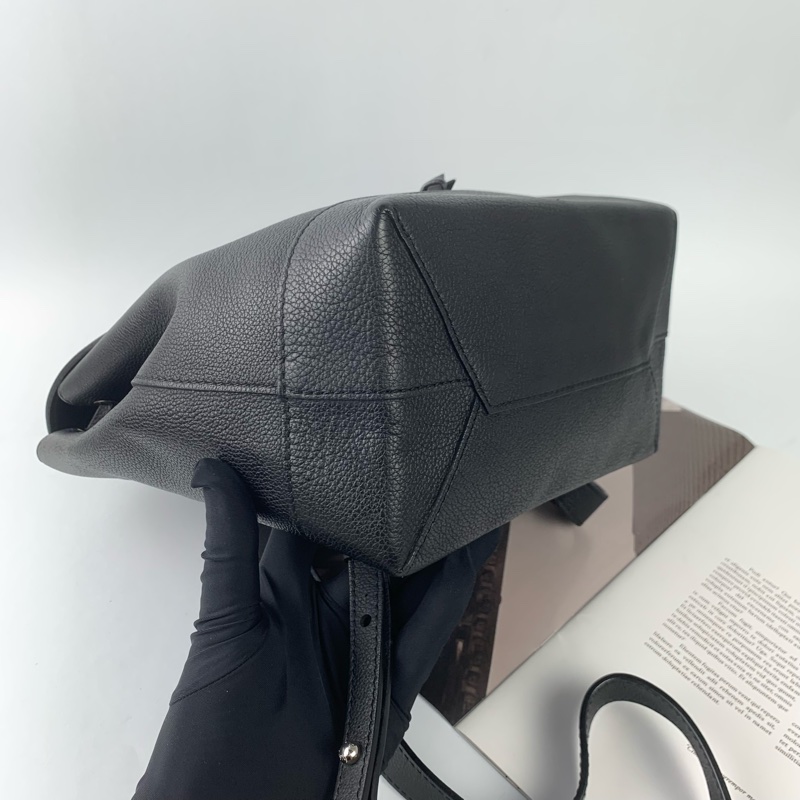 LV黑銀後背包🖤-4