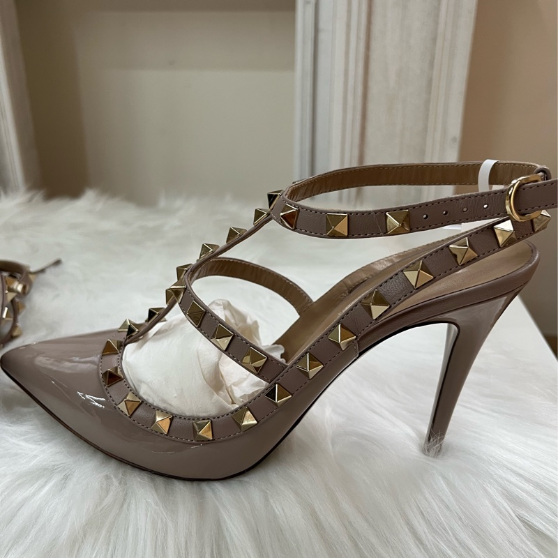 華倫天奴Valentino Rockstud 細跟高跟鞋 裸色 39碼-6