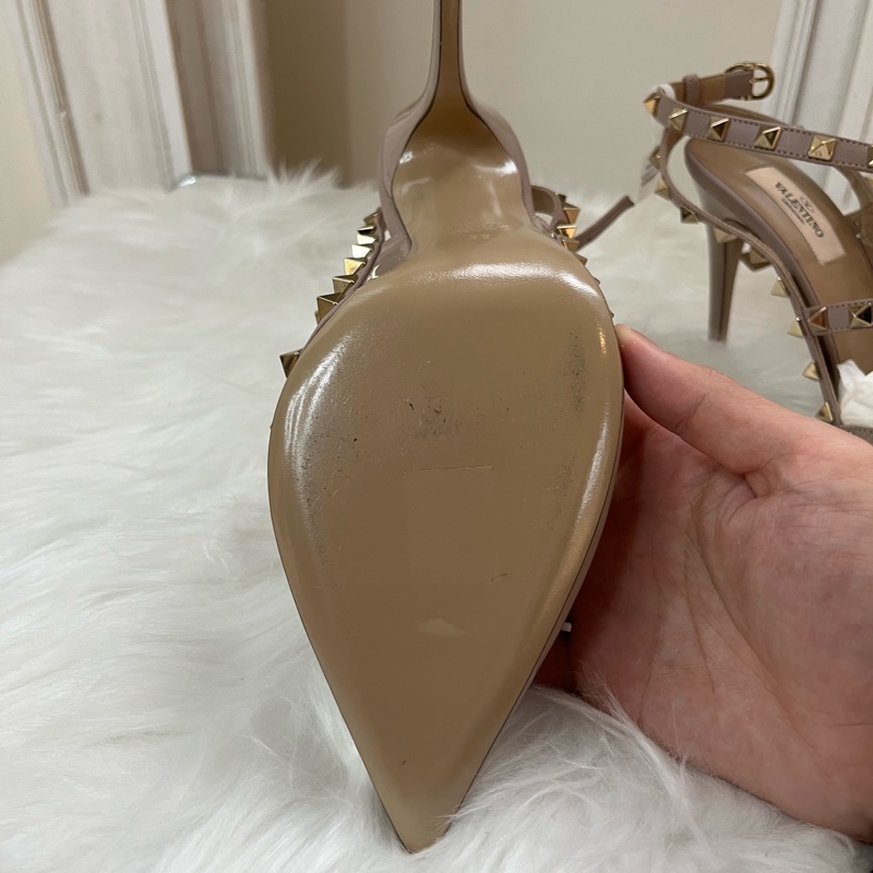 華倫天奴Valentino Rockstud 細跟高跟鞋 裸色 39碼-7