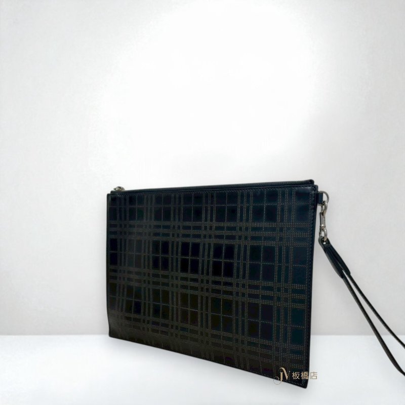 JS1330-BURBERRY 黑牛皮雷射洞洞格紋手拿包-1