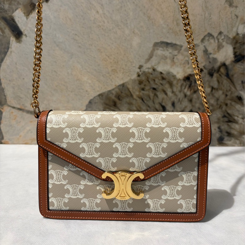 Celine燕麥拚咖 凱旋Triomphe WOC-1