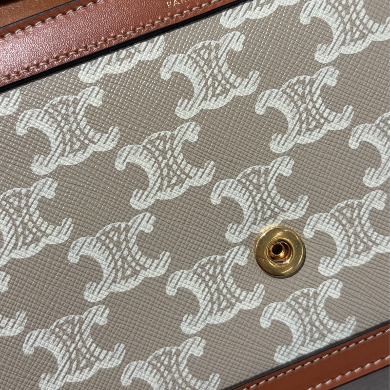 Celine燕麥拚咖 凱旋Triomphe WOC-12