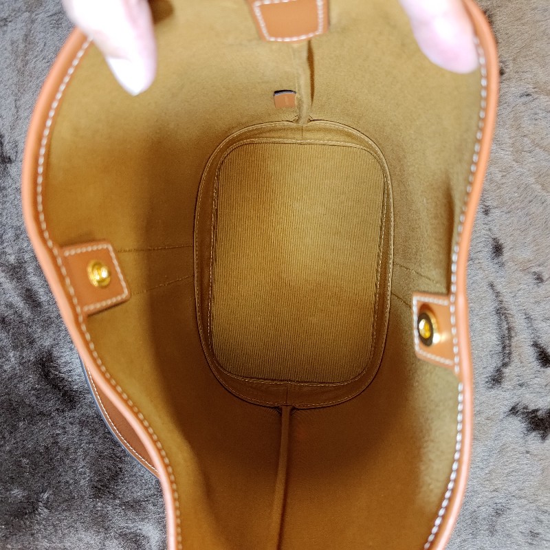 CELINE BUCKET 小型 Triomphe 老花帆布小牛皮肩背水桶包-13