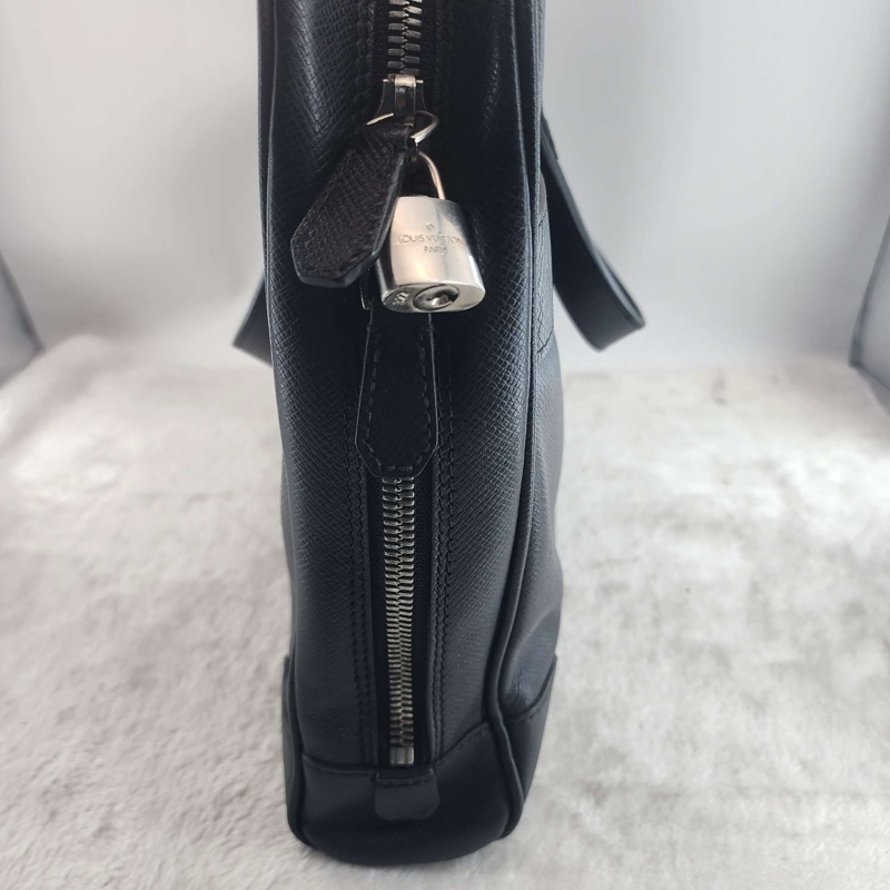 Louis Vuitton路易威登經典款黑色牛皮公文包手提包  🈚附件-5