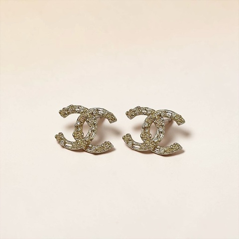 莉亞精品♡ Chanel 淡金山茶花立體耳環 二手美品