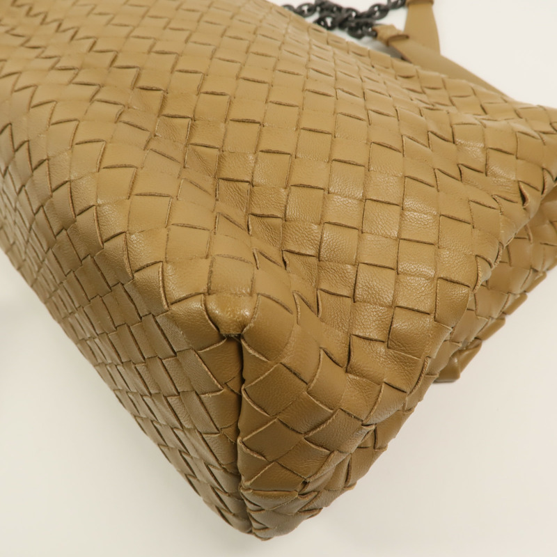 BOTTEGA VENETA 羊皮皮革Chain Shoulder鏈帶肩背袋-12