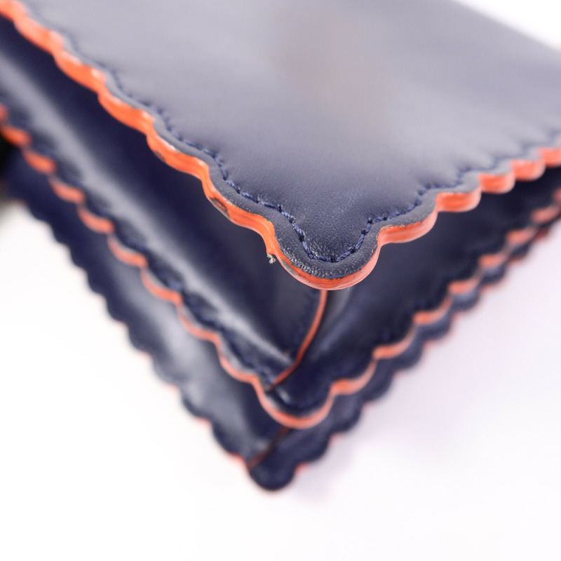 FENDI 牛皮皮革Kan I Small鏈帶肩背袋-11