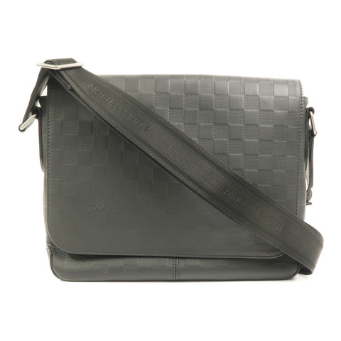 LOUIS VUITTON Monogram Eclipse District PM肩背袋