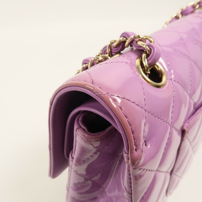 CHANEL 漆皮皮革Classic 25鏈帶肩背袋-16