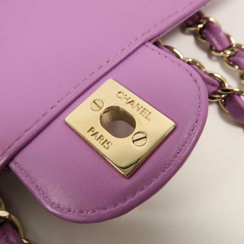 CHANEL 漆皮皮革Classic 25鏈帶肩背袋-17