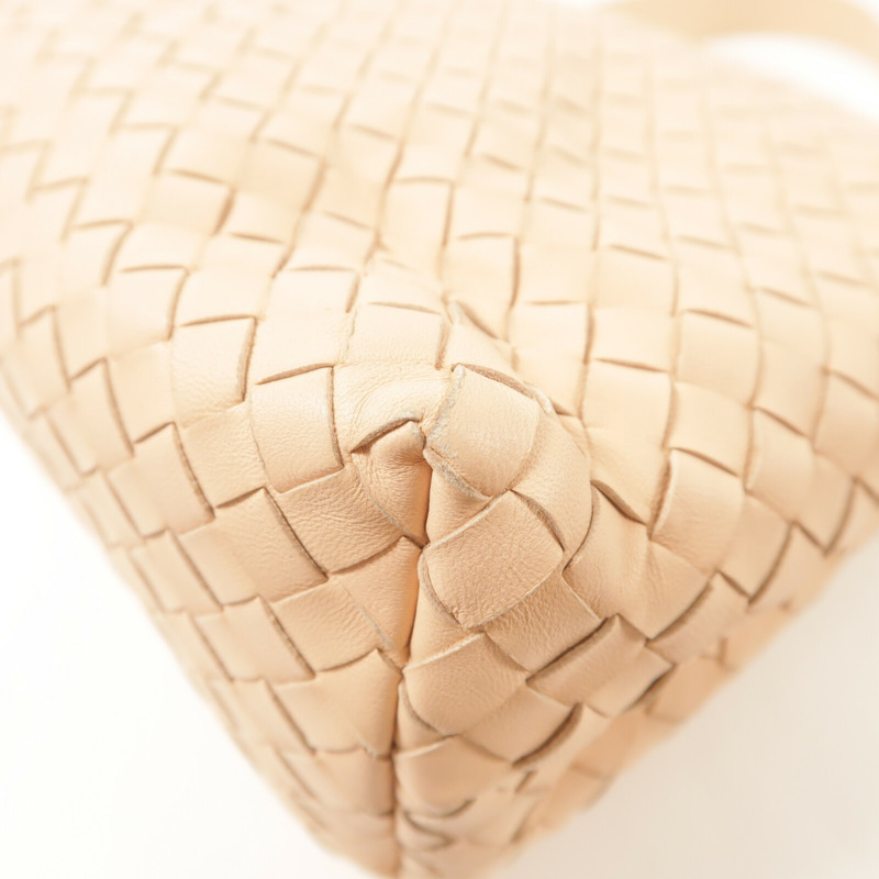 BOTTEGA VENETA 羊皮皮革Intrecciato Olimpia鏈帶肩背袋-14