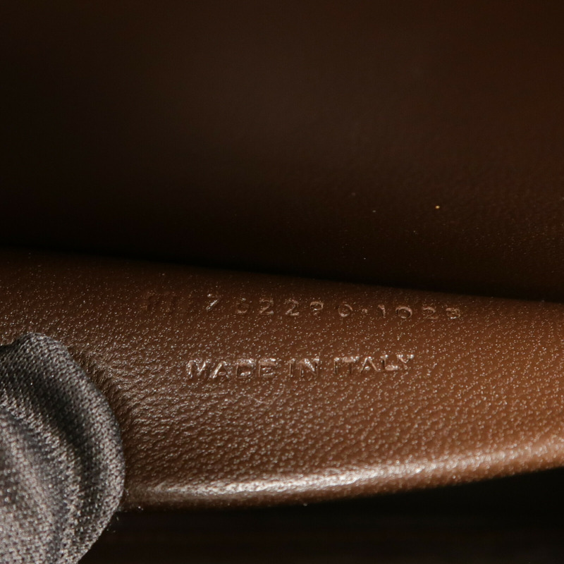 SAINT LAURENT 漆皮皮革Le Anne-Marie肩背袋-6