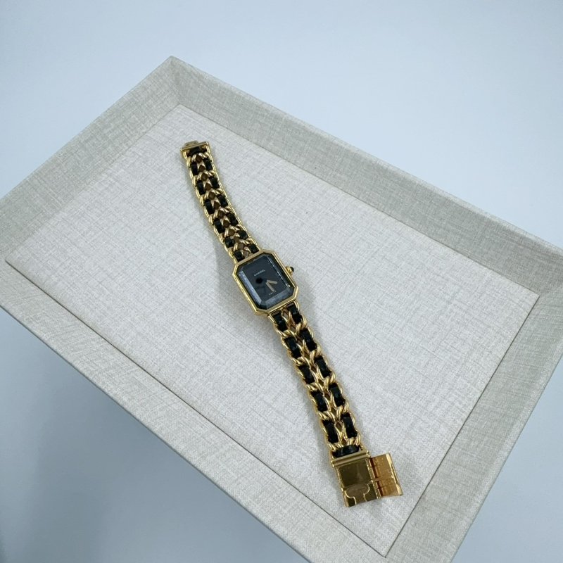 Chanel金色PREMIERE首映方糖錶 (L碼)-4